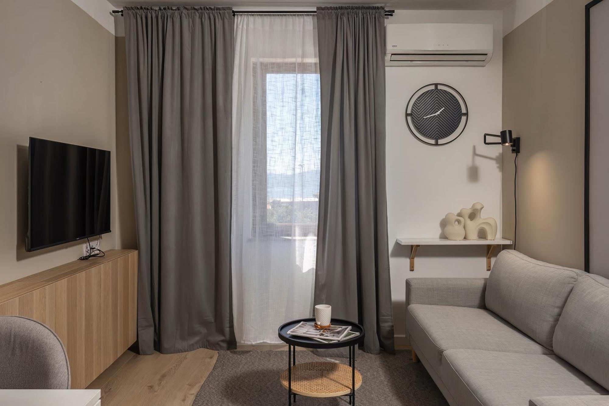 Agostini - Contactless Apartments Vukovarska Риека Экстерьер фото